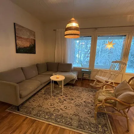 Villa Forest Villa, Sauna And Jacuzzi On The Edge Of The Center Rovaniemi