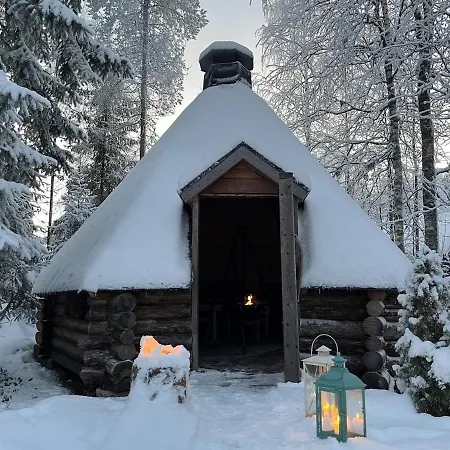 Forest Villa, Sauna And Jacuzzi On The Edge Of The Center Villa Rovaniemi
