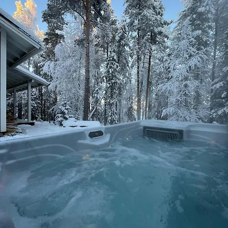 Villa Forest Villa, Sauna And Jacuzzi On The Edge Of The Center *